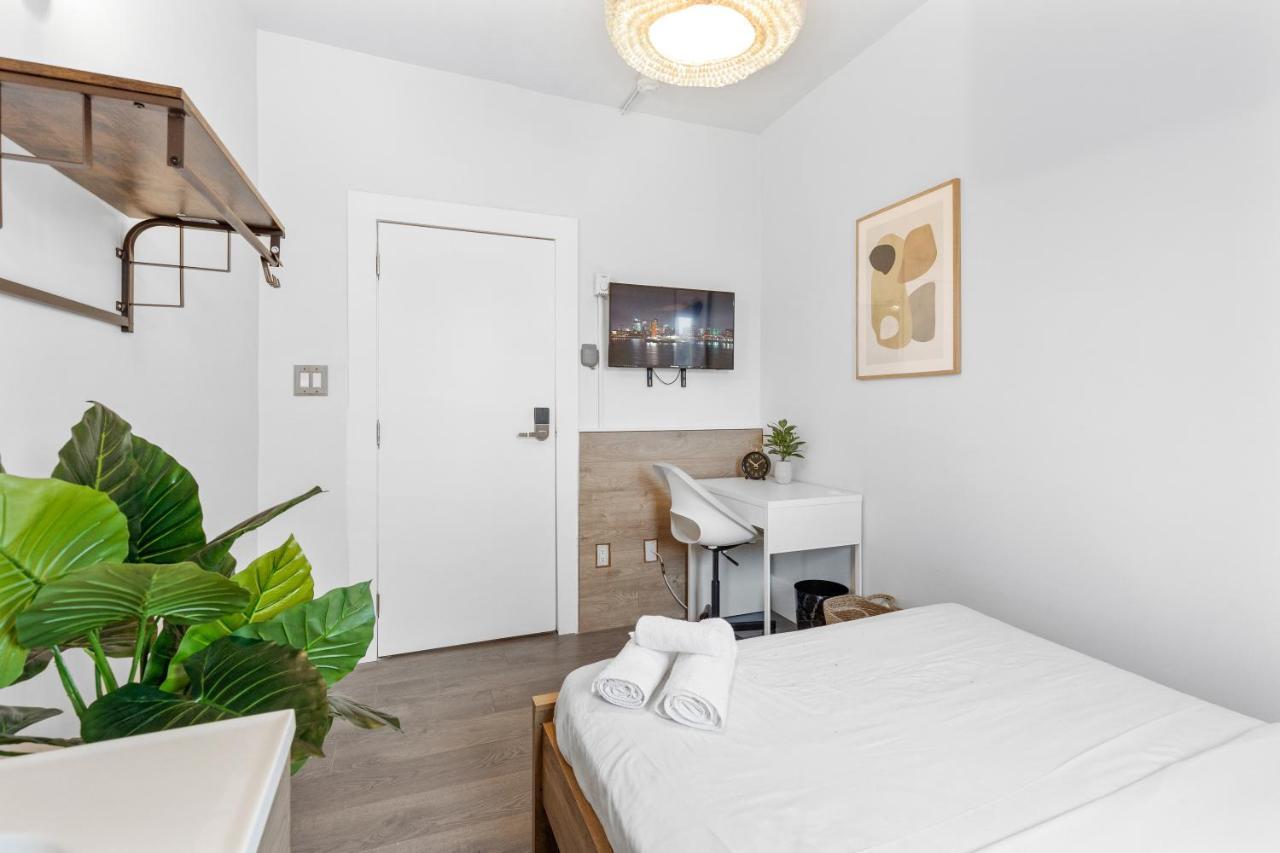 Le Sand & Stone Hotel Montréal Dış mekan fotoğraf