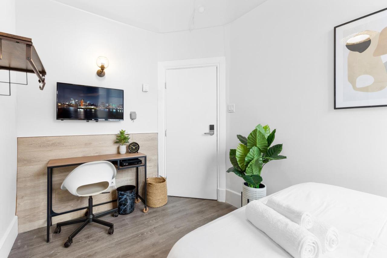 Le Sand & Stone Hotel Montréal Dış mekan fotoğraf