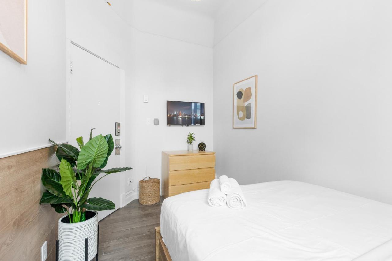 Le Sand & Stone Hotel Montréal Dış mekan fotoğraf