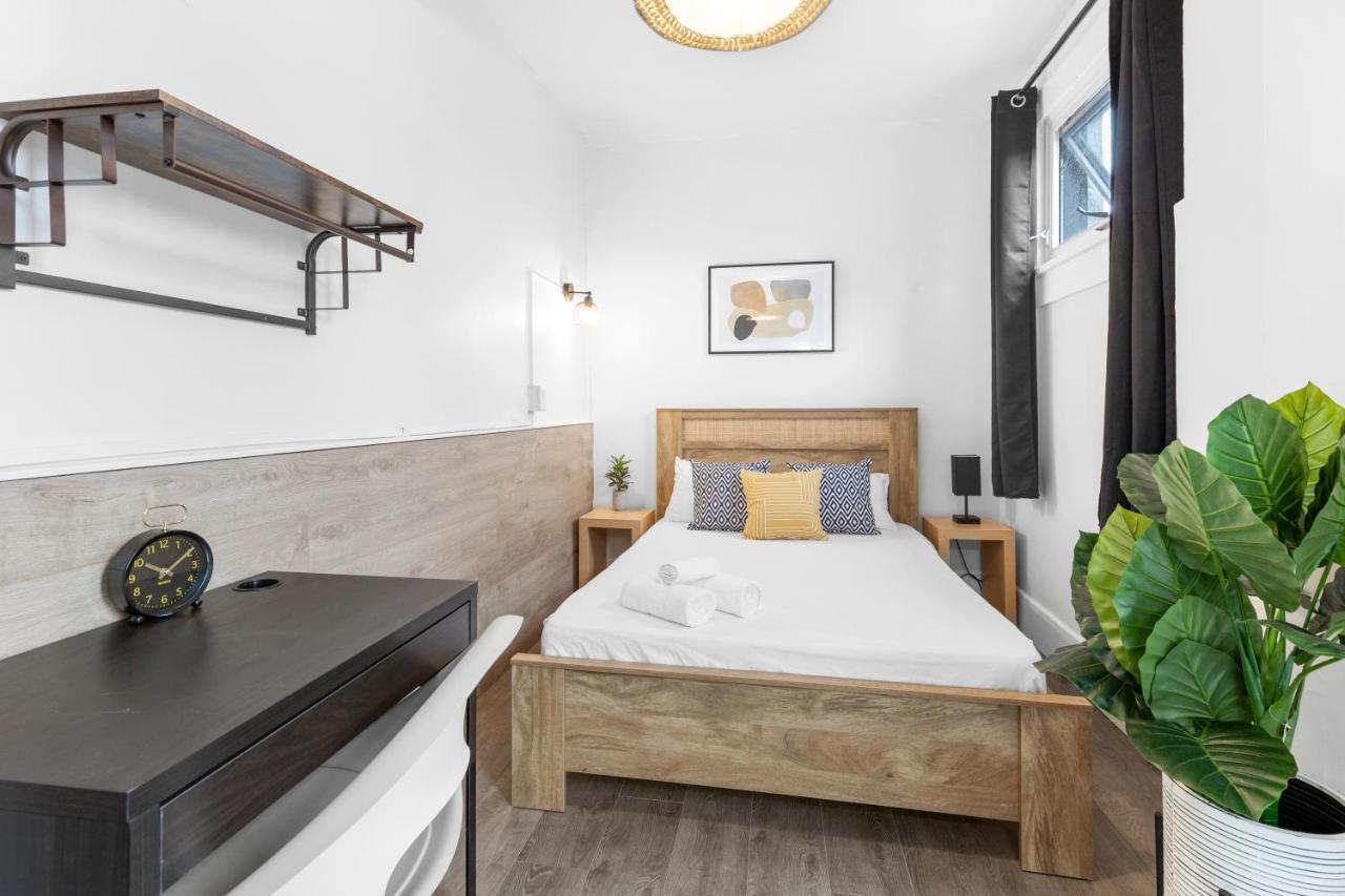 Le Sand & Stone Hotel Montréal Dış mekan fotoğraf