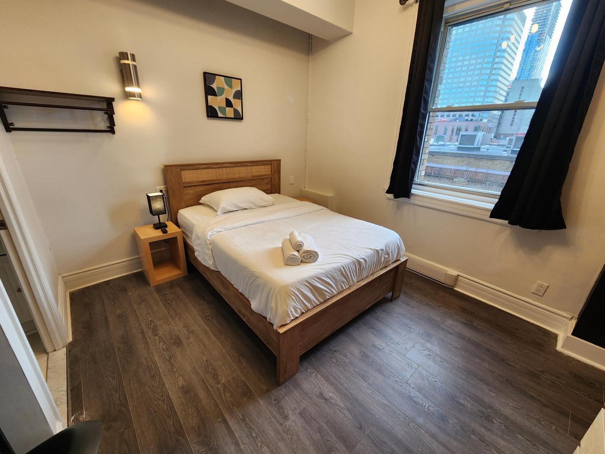 Le Sand & Stone Hotel Montréal Oda fotoğraf